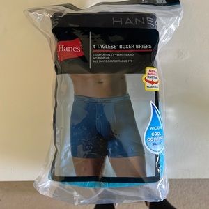 Men’s L Hanes boxer briefs